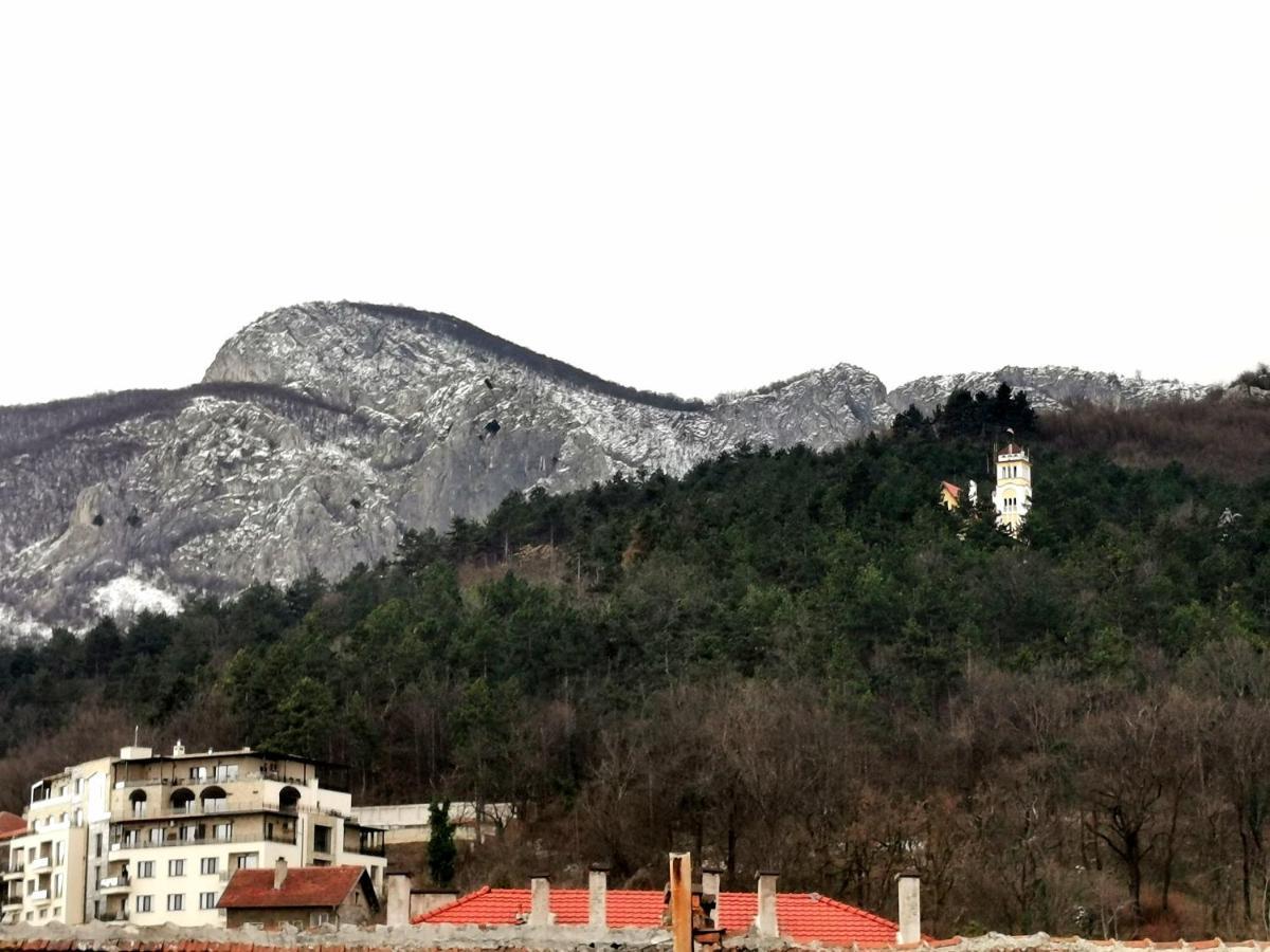 Balkan View Apartment Vratsa ภายนอก รูปภาพ